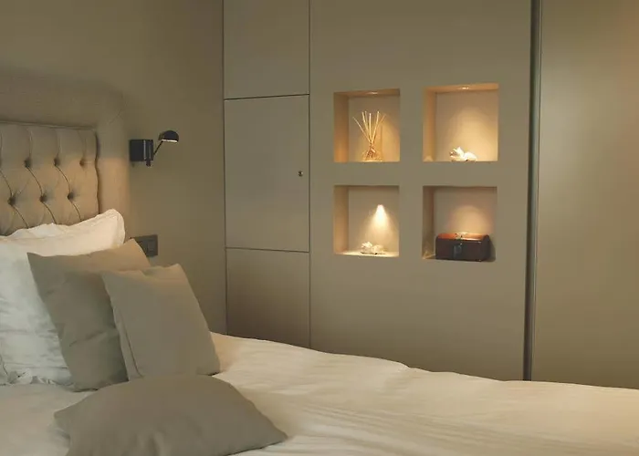 Hotel Romantik Manoir Carpe Diem De Haan